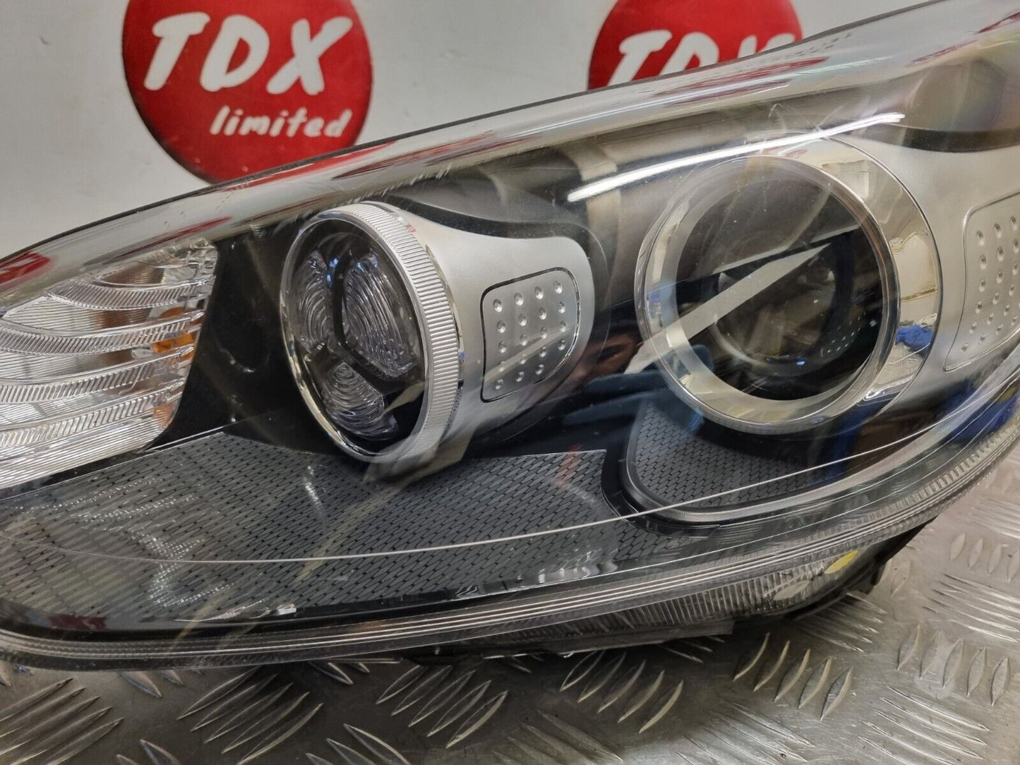 KIA SPORTAGE QLe MK4 2016-2019 GENUINE PASSENGERS SIDE LED HEADLIGHT 92101-F1040