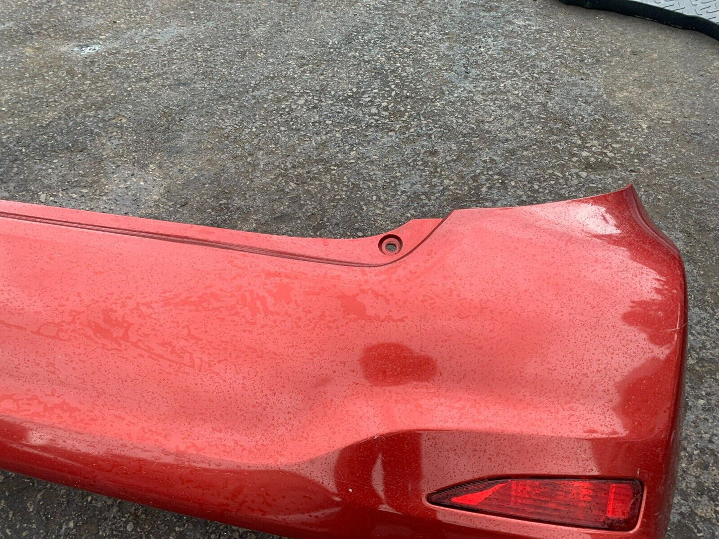 TOYOTA YARIS 2012-2015 PRE-FACELIFT GENUINE REAR BUMPER IN RED