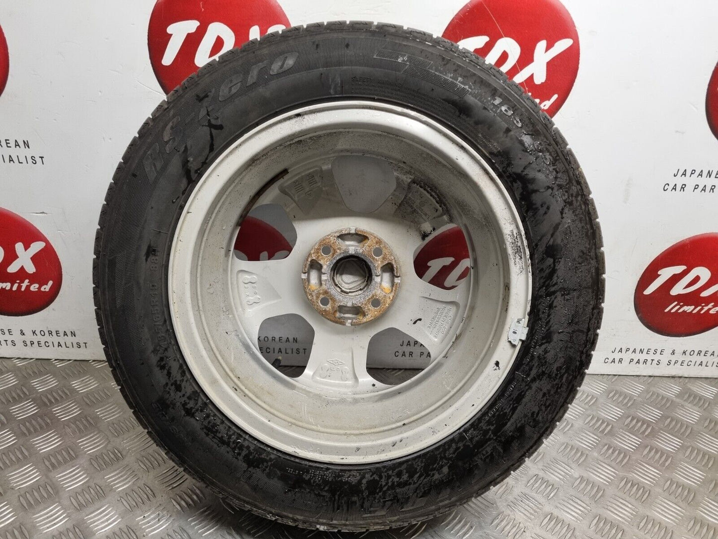 Dacia Sandero Mk2 2013-2019 15 Inch Genuine Alloy Wheel 6Mm 185/65/15 403006931R 15