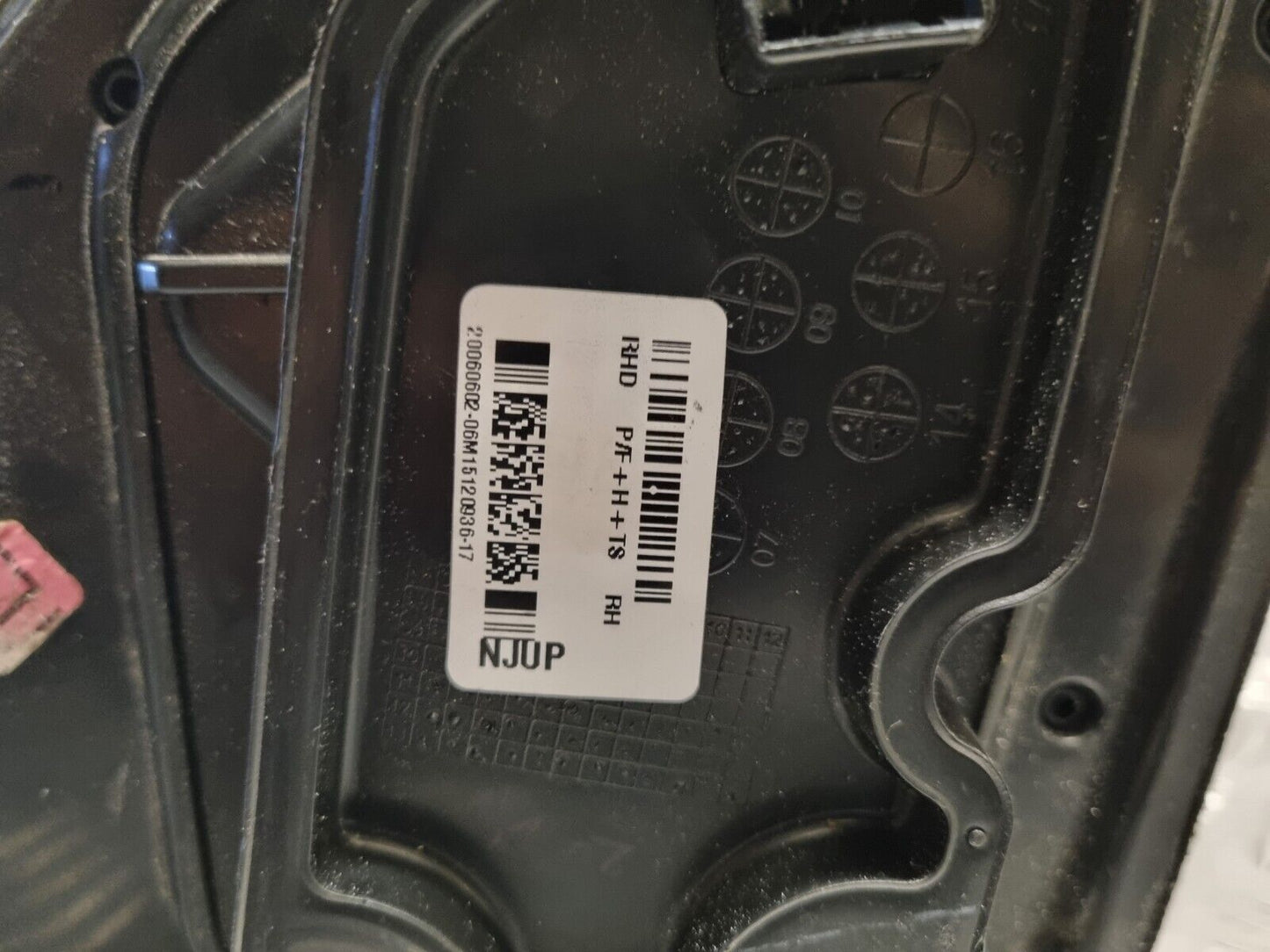 HYUNDAI I20 (PB) 2012-2014 GENUINE DRIVERS SIDE POWER FOLD WING MIRROR