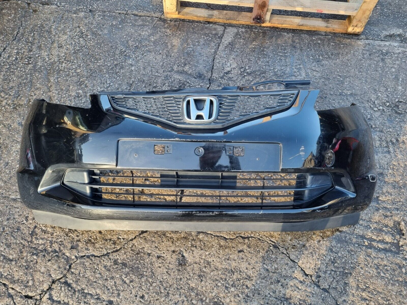 Honda jazz 2009 front bumper discount