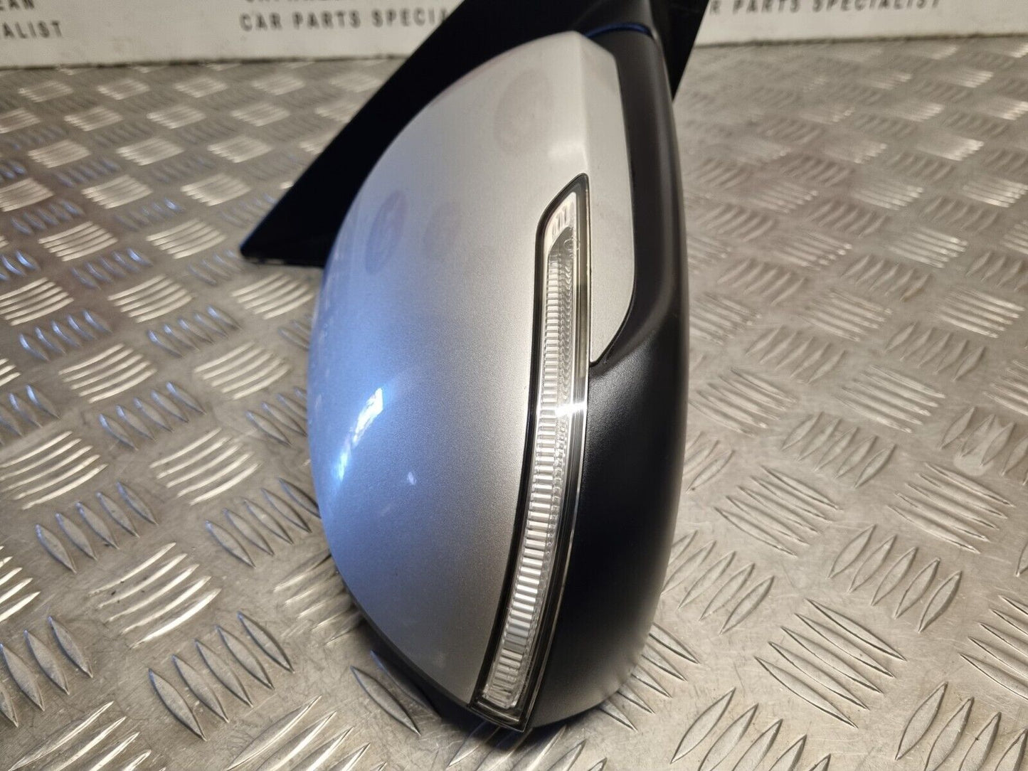 KIA RIO YB MK4 2017-2023 GENUINE DRIVERS SIDE POWER FOLD WING MIRROR 4SS SILVER