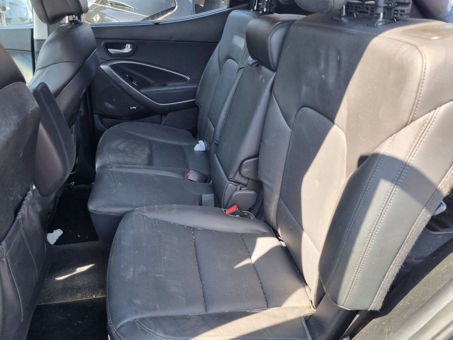 2017 HYUNDAI SANTA FE MK3 PREMI 2.2 CRDI 6 SPEED MANUAL 4X4 VEHICLE FOR BREAKING