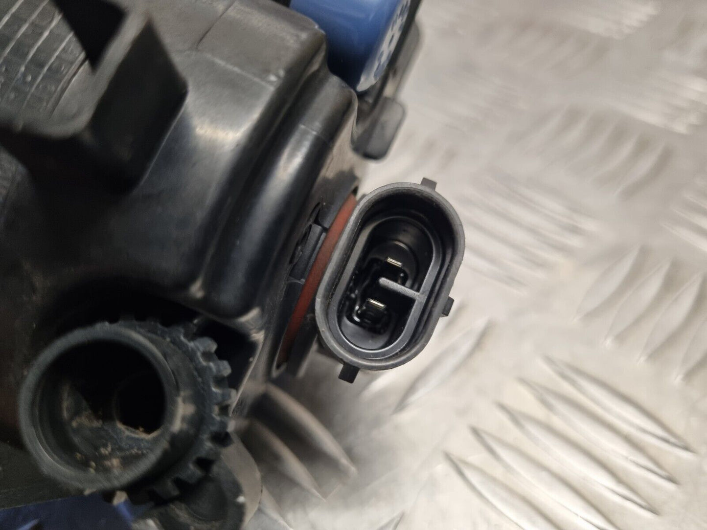 NISSAN JUKE 2014-2019 F15 FACELIFT GENUINE PASSENGERS SIDE FRONT FOG LIGHT LAMP