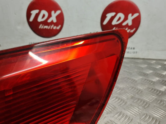 NISSAN QASHQAI J10 2007-2010 PRE-FACELIFT GENUINE DRIVERS REAR OUTER BRAKE LIGHT