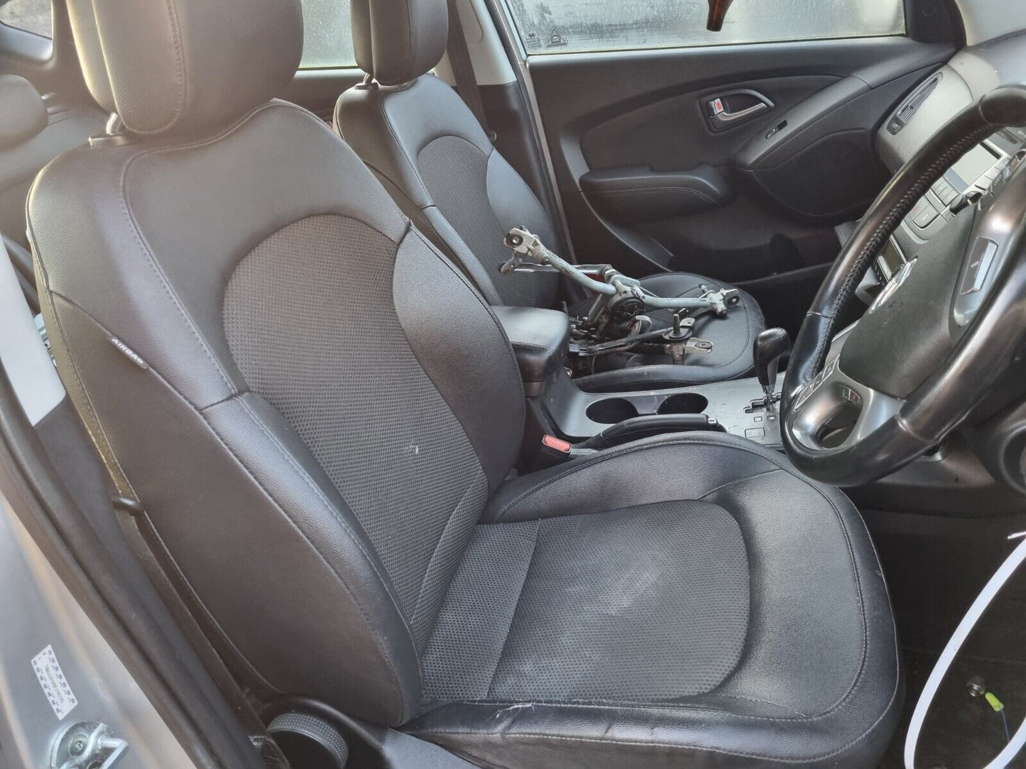 2015 HYUNDAI IX35 SE (EL) 4X4 2.0 DIESEL 6 SPEED AUTOMATIC VEHICLE FOR BREAKING