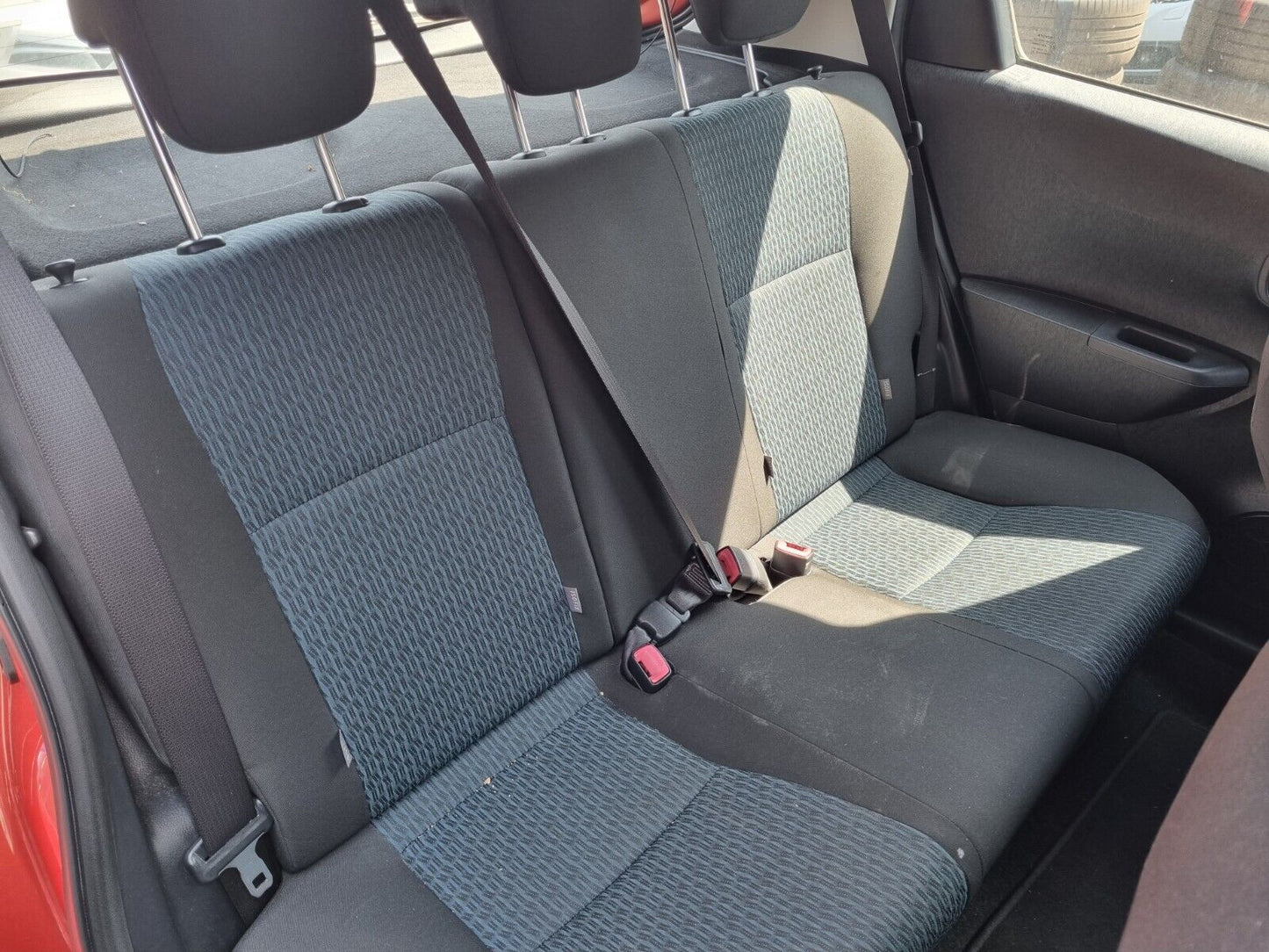 2012 TOYOTA YARIS TR MK3 5 DOOR 1.3 PETROL CVT AUTOMATIC VEHICLE FOR BREAKING