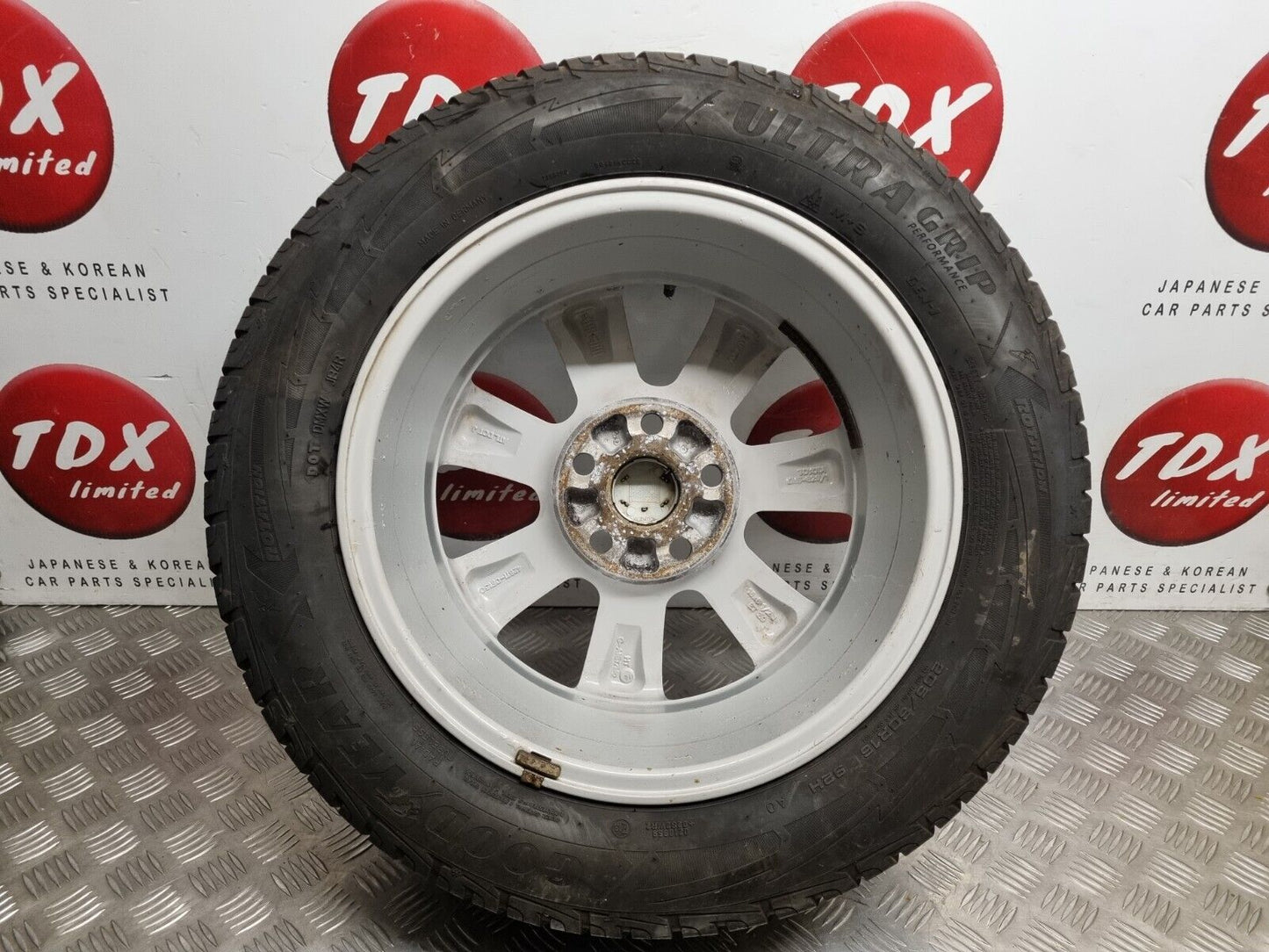 TOYOTA VERSO MK2 2012-2018 16 INCH GENUINE ALLOY WHEEL 6MM 205/60/16 42611-0F150