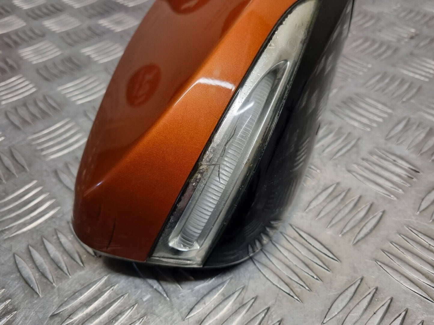 HYUNDAI VELOSTER (FS) 2011-2017 GENUINE DRIVERS SIDE POWER FOLD WING MIRROR