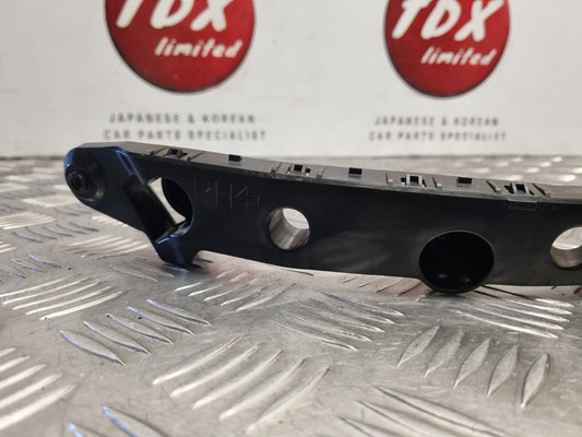 NISSAN JUKE F15 2010-2014 DRIVERS SIDE FRONT BUMPER WING BRACKET 62222-BA60A