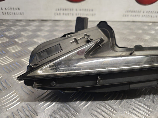 LEXUS IS300H MK3 2013-2017 GENUINE PASSENGERS SIDE FRONT BUMPER LED DRL LIGHT
