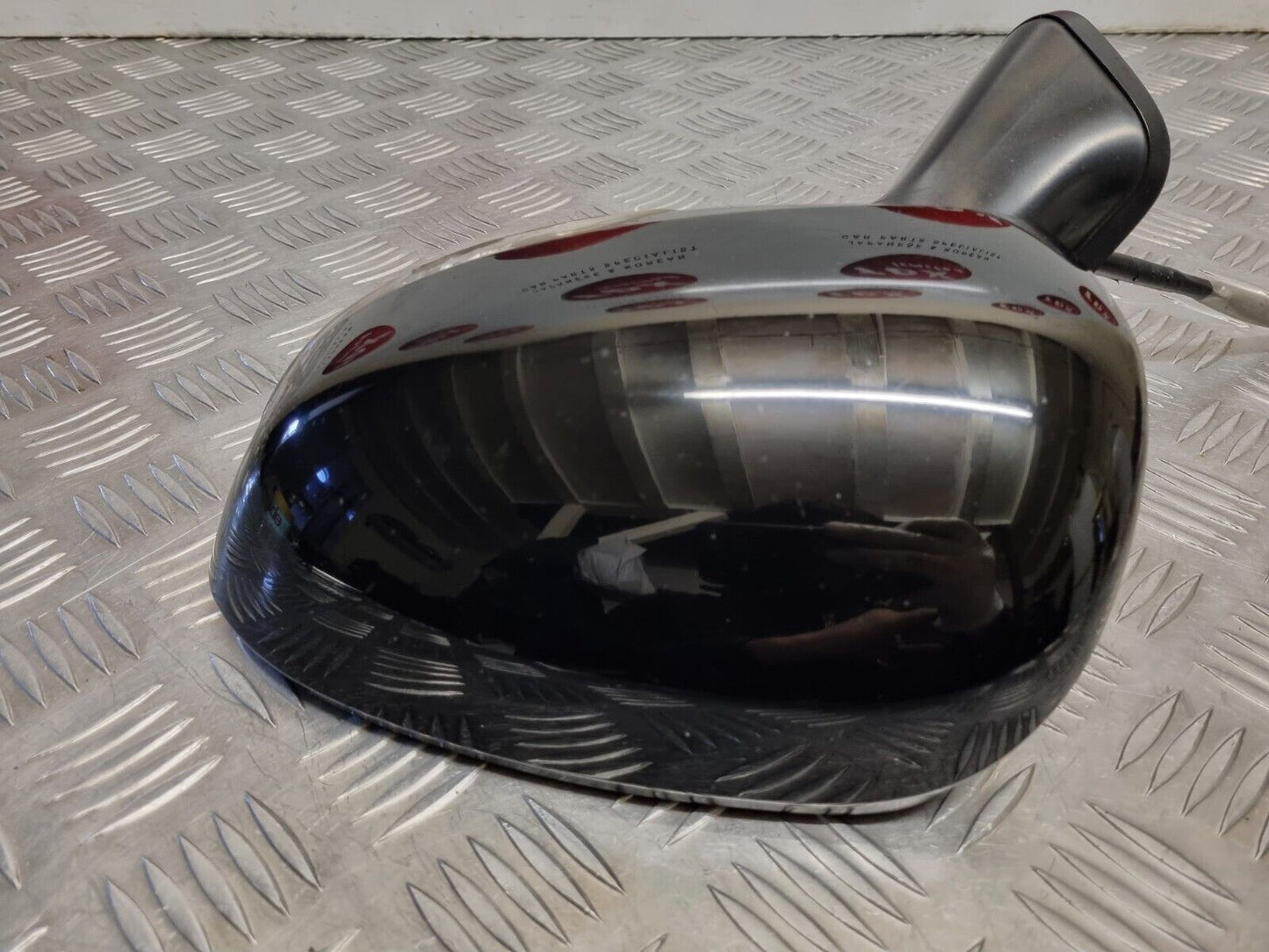 TOYOTA PRIUS MK3 2009-2015 GENUINE PASSENGERS MANUAL FOLD WING MIRROR 202 BLACK