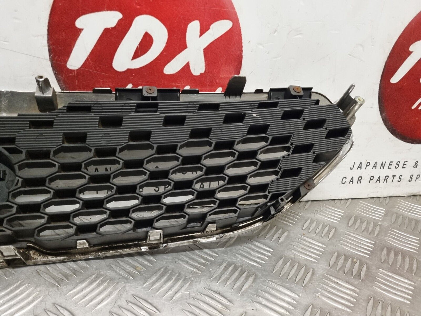 KIA VENGA (YN) 2010-2015 PRE-FACELIFT GENUINE FRONT BUMPER GRILLE 86351-1P010