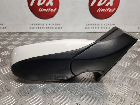 HYUNDAI I30 GD MK2 2012-2018 GENUINE DRIVERS SIDE MANUAL FOLD MIRROR 87620-A6110