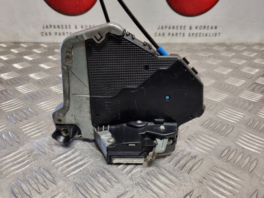 TOYOTA AVENSIS T27 2009-2015 GENUINE DRIVERS SIDE FRONT DOOR LOCK MECHANISM
