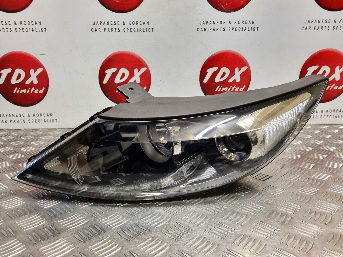 KIA SPORTAGE MK3 2010-2015 PASSENGERS SIDE DRL LED HALOGEN HEADLIGHT 92101-3U270