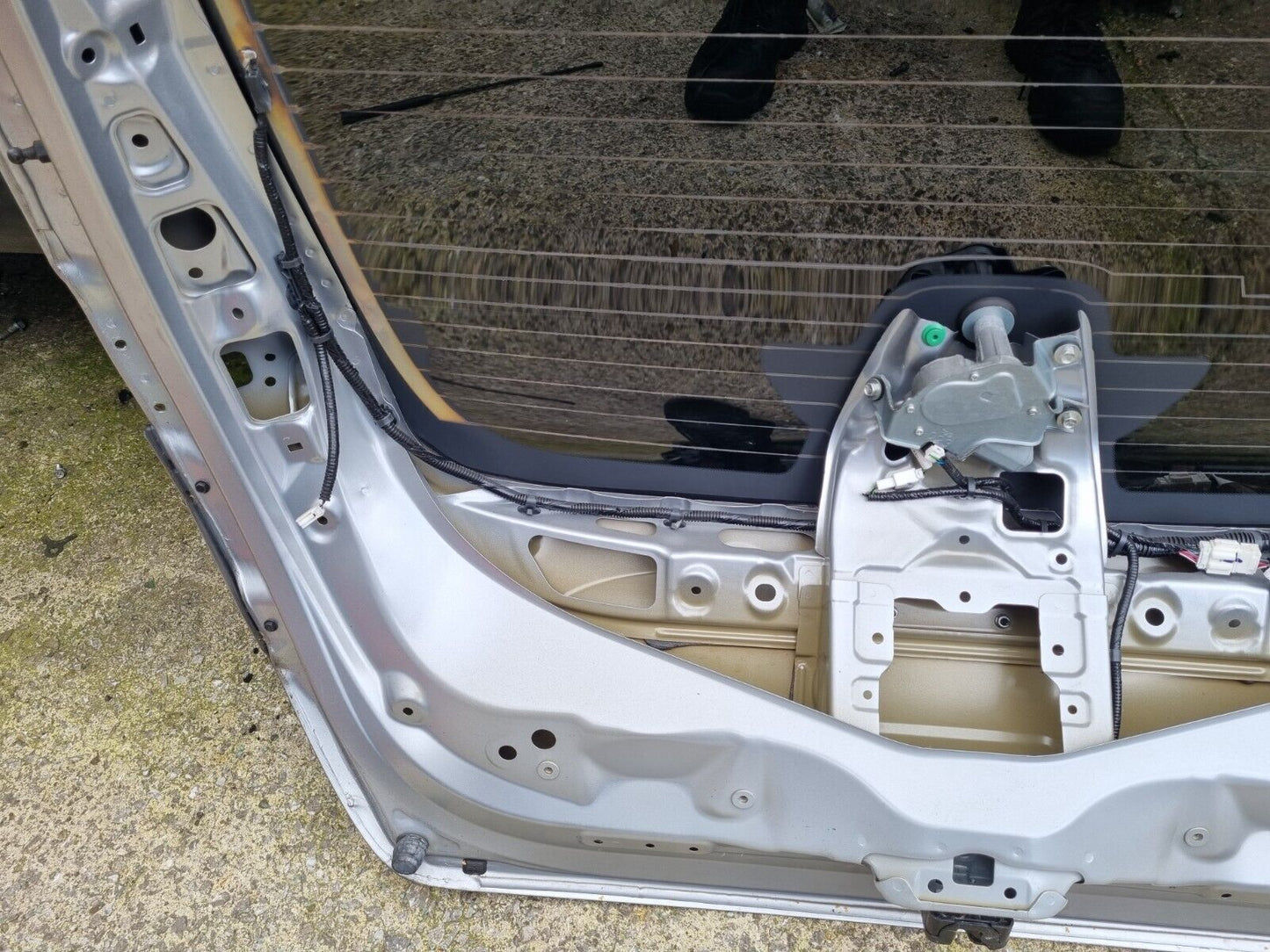 HONDA CIVIC X MK10 2017-2020 GENUINE TAILGATE + WINDSCREEN NH830M LUNAR SILVER