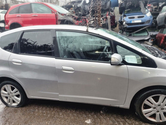 2011 HONDA JAZZ MK3 GG EX 5DR 1.3 PETROL I-VTEC 1 SPEED CVT VEHICLE FOR BREAKING