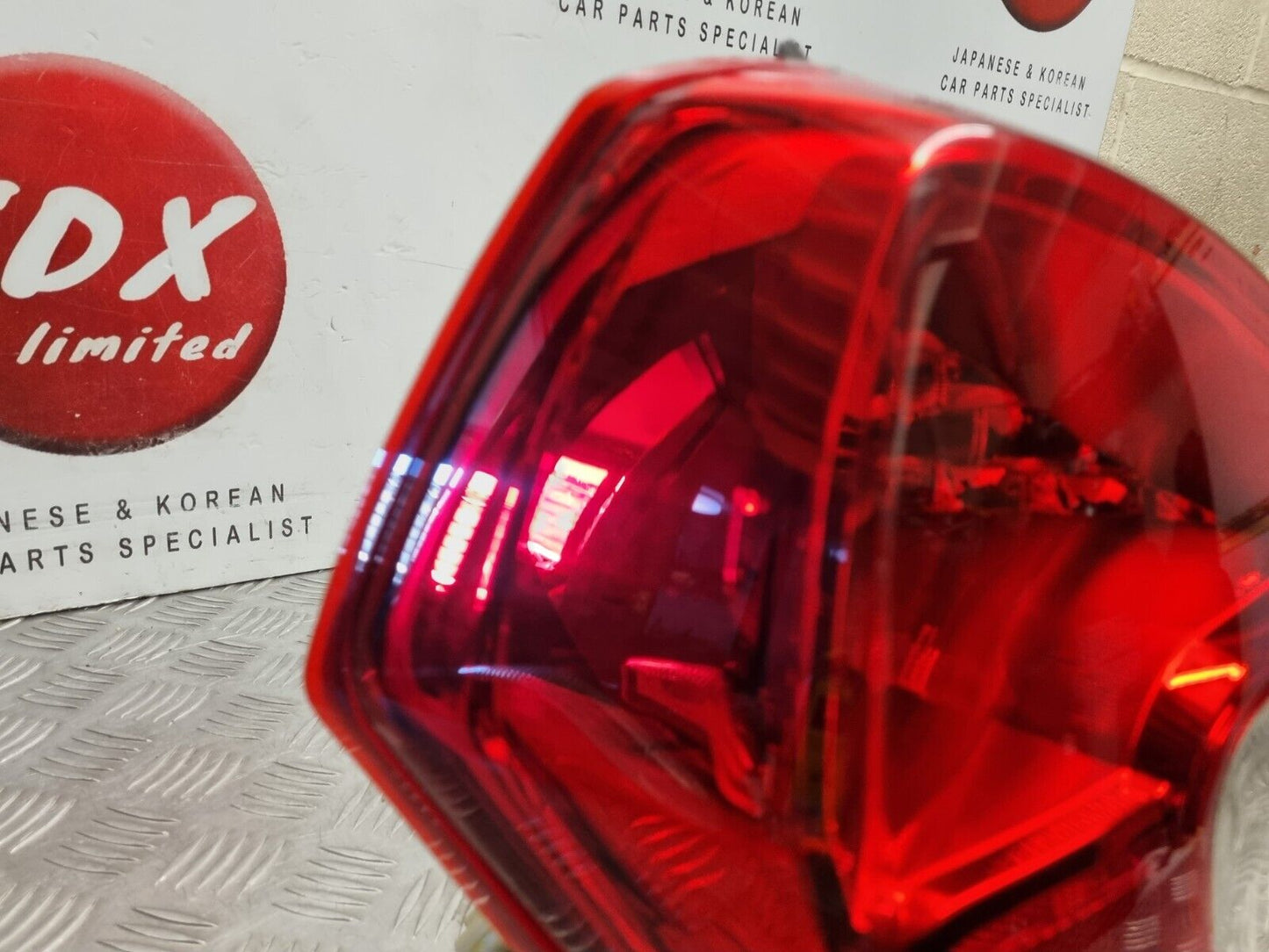 SUZUKI CELERIO 2015-2019 GENUINE PASSENGERS SIDE REAR OUTER BRAKE LIGHT LAMP