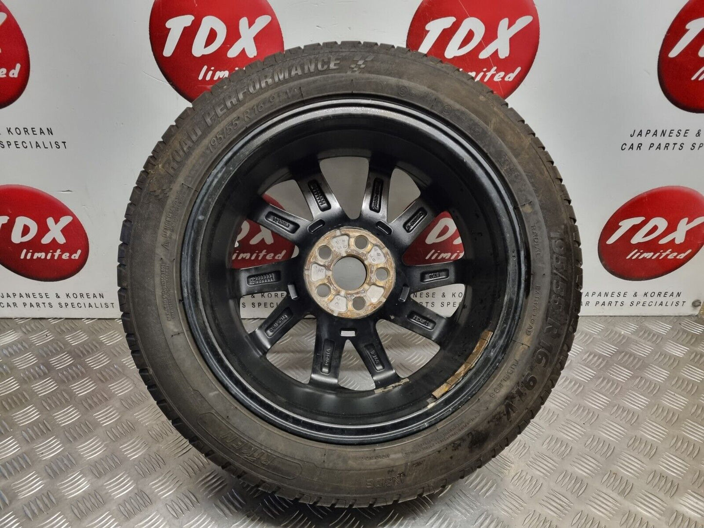 TOYOTA YARIS MK4 2020-2023 16 INCH GENUINE ALLOY WHEEL 8MM 195/55/16 PW457-0D004