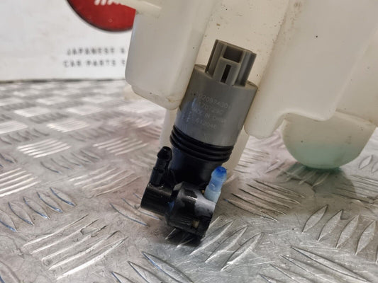 TOYOTA AURIS MK2 2012-2018 E180 GENUINE WASHER BOTTLE + MOTOR PUMP 85310-02490
