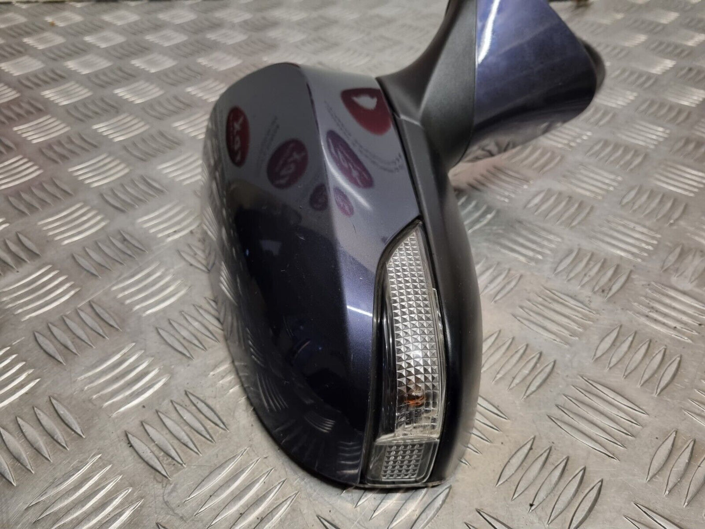 TOYOTA VERSO MK2 2012-2018 GENUINE DRIVERS SIDE POWER FOLD WING MIRROR VIOLET