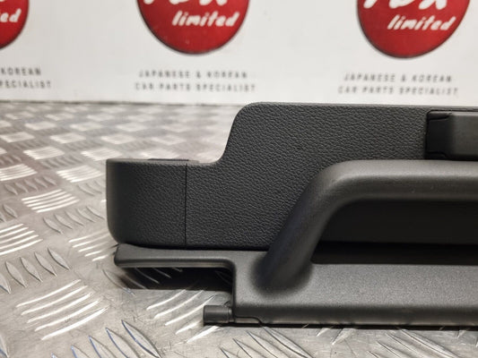 HONDA CIVIC MK10 HATCH 2017-2023 GENUINE RETRACTABLE PARCEL SHELF 84400TGGA013M1