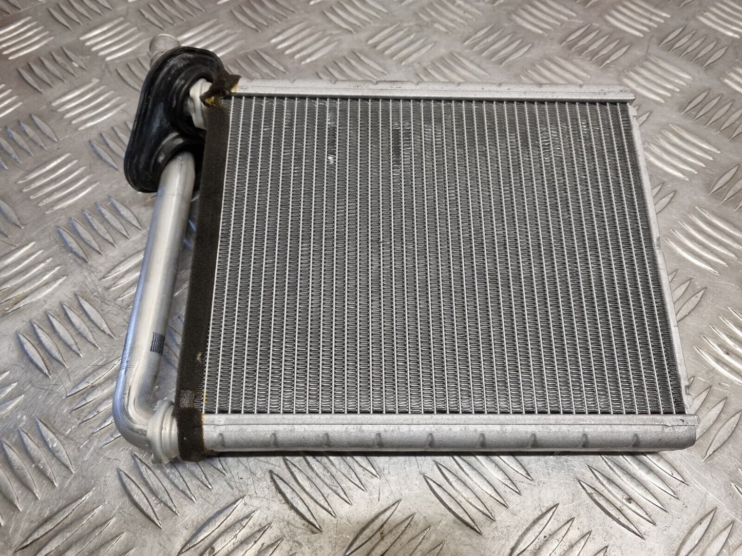 TOYOTA PRIUS MK3 2009-2015 1.8 HYBRID GENUINE HEATER MATRIX RADIATOR CORE