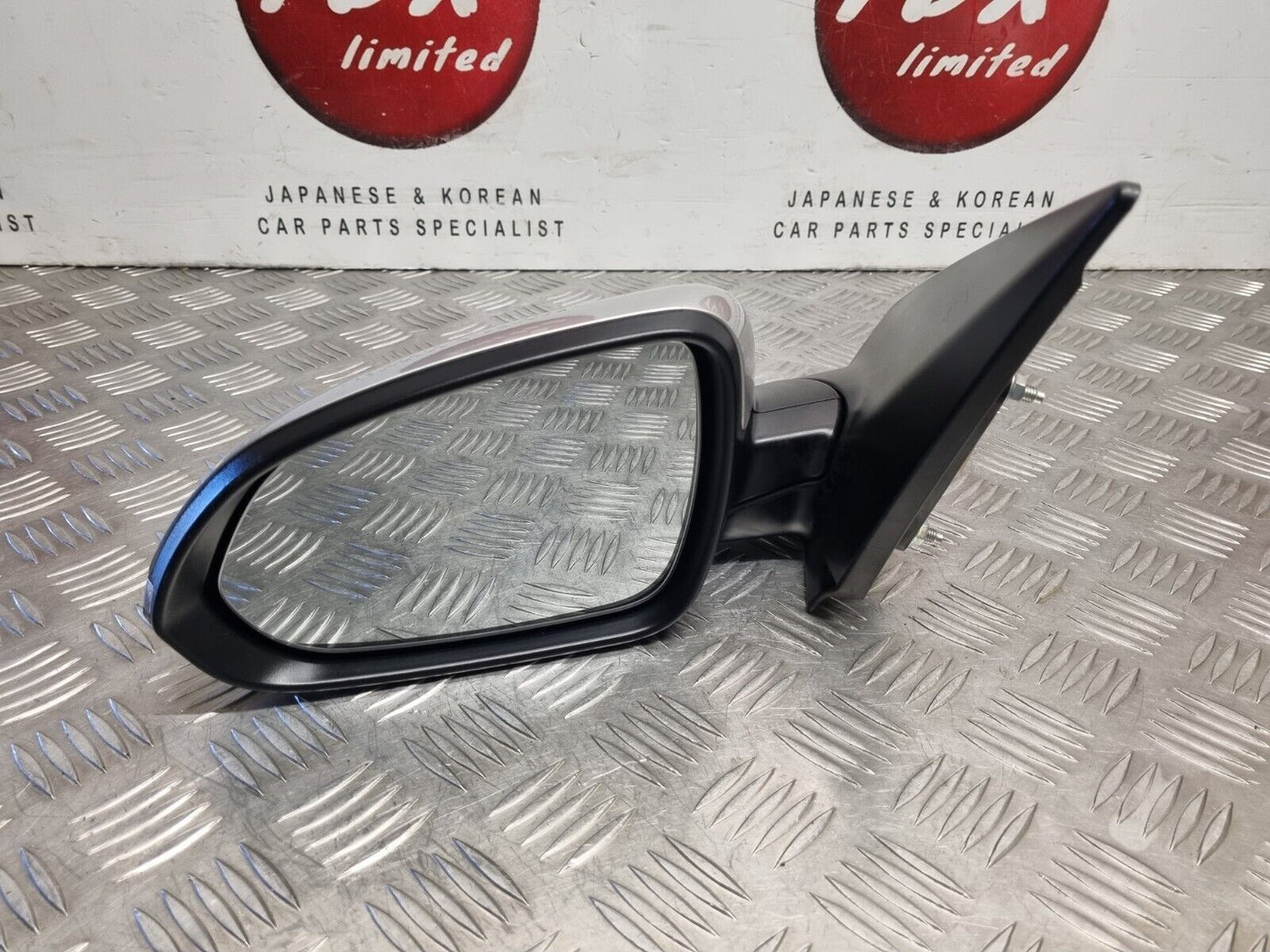 KIA RIO MK4 2017-2023 GENUINE PASSENGERS SIDE POWER FOLD WING MIRROR 4SS SILVER
