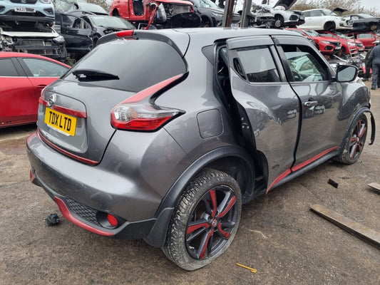 2015 NISSAN JUKE ACENTA PREMI F15 1.2 DIG-T PETROL MANUAL VEHICLE FOR BREAKING
