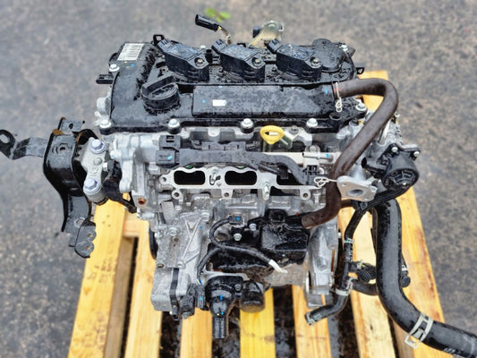 TOYOTA YARIS MK4 1.5 PETROL HYBRID 2020-2022 GENUINE BARE ENGINE (1,350 MILES)