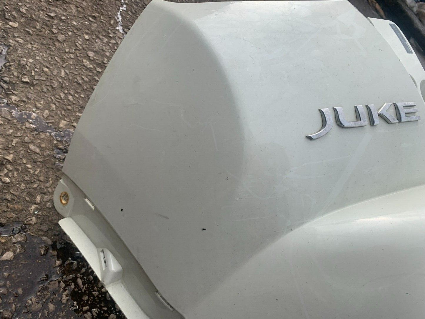 NISSAN JUKE F15 2010-2014 PRE-FACELIFT GENUINE REAR BUMPER WHITE