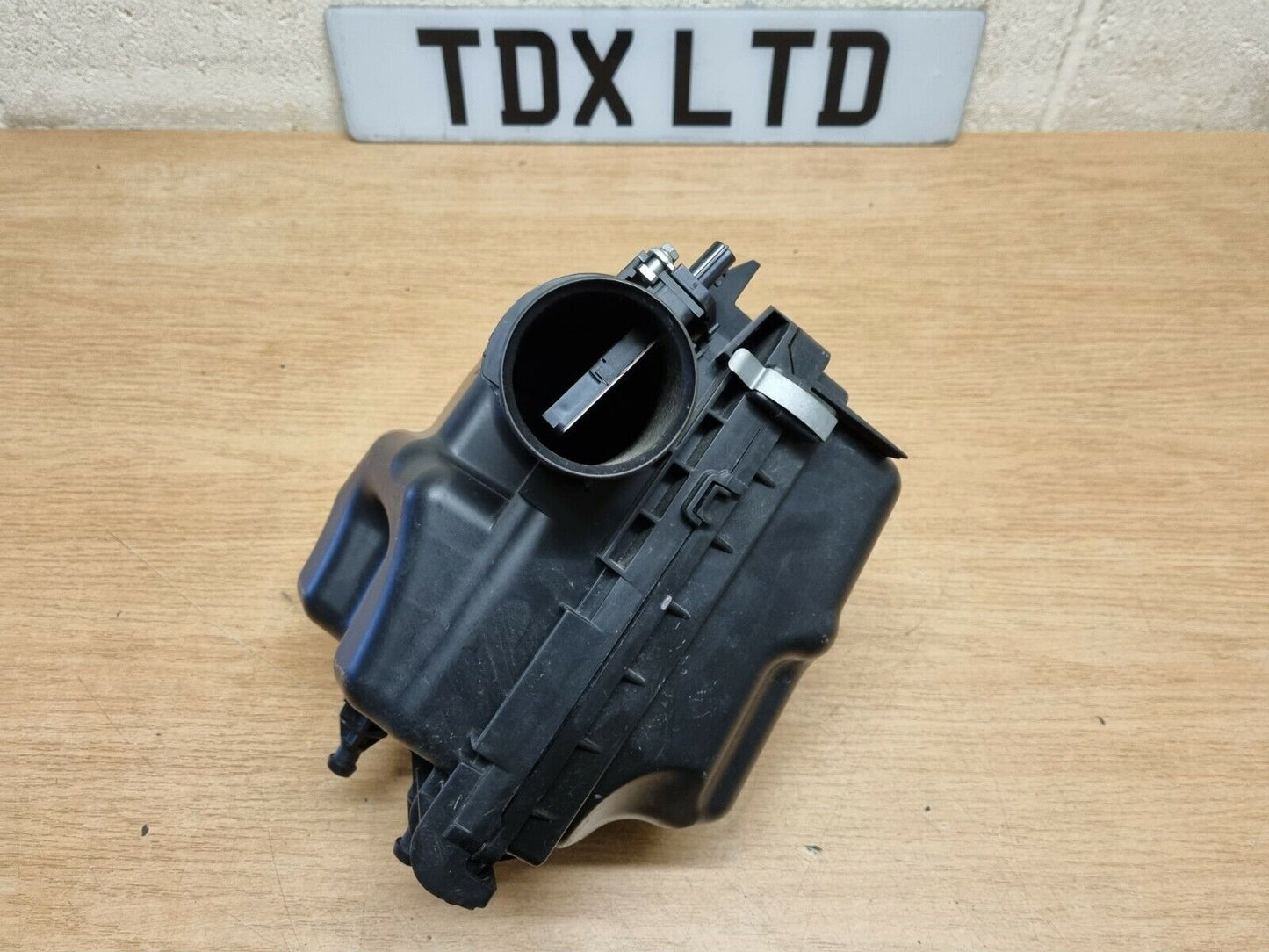 Nissan Juke F15 1.6 Petrol 1KT1A Air Filter Box Housing + Sensor 2010-2018