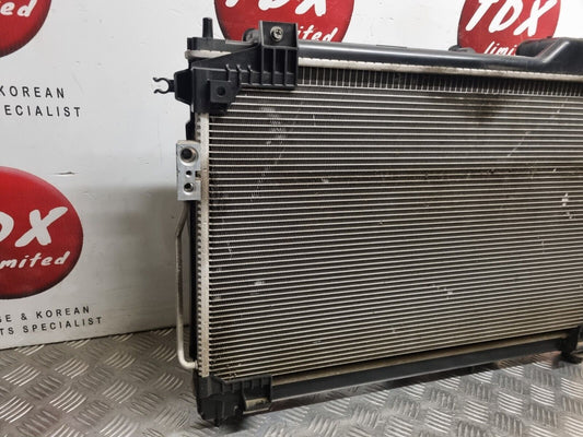 MISTUBISHI OUTLANDER MK3 PHEV 2014-2018 2.0 PETROL COMPLETE RADIATOR FAN PACK