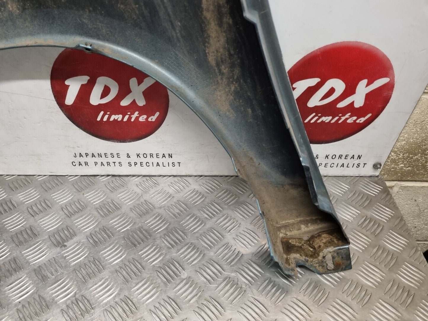 MITSUBISHI ASX 2010-2018 GENUINE DRIVERS SIDE FRONT WING FENDER PANEL D17 BLUE