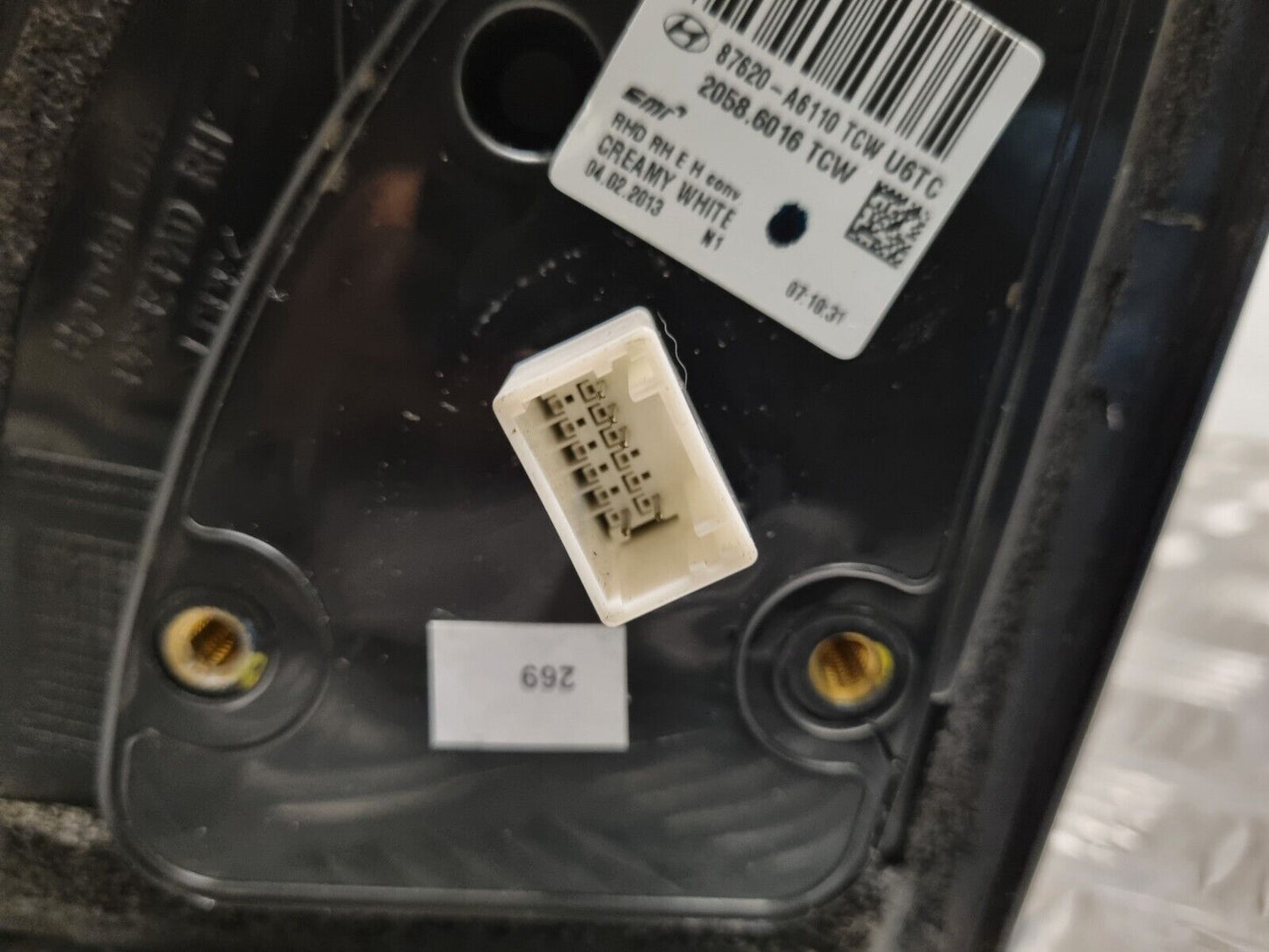 HYUNDAI I30 GD MK2 2012-2018 GENUINE DRIVERS SIDE MANUAL FOLD MIRROR 87620-A6110