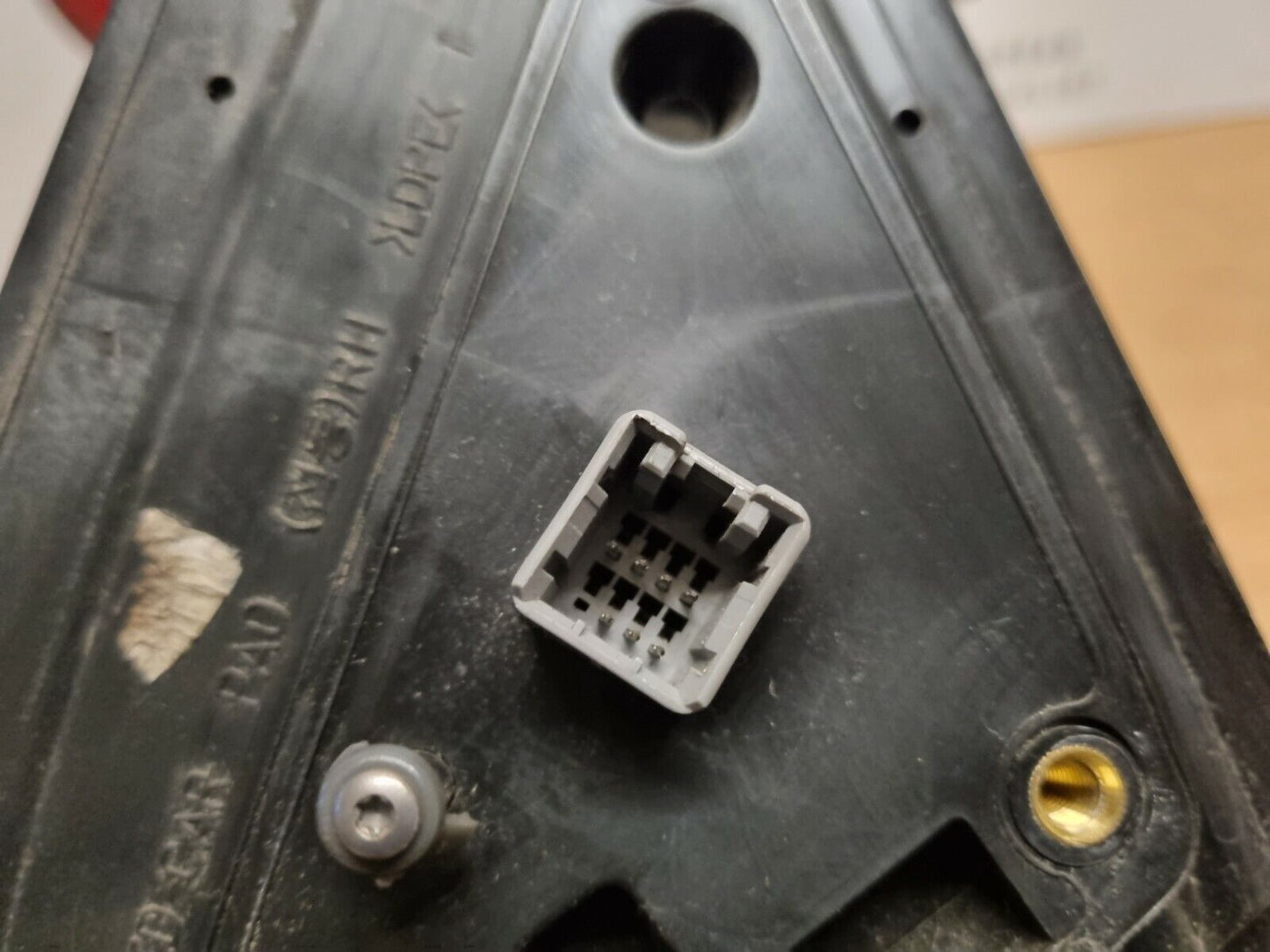 KIA CEED MK1 2006-2009 OS GENUINE DRIVERS SIDE POWER FOLD WING MIRROR IN SILVER