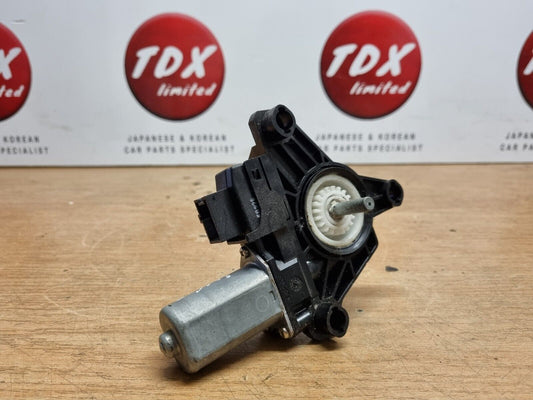 INFINITY Q30 2016-2019 GENUINE DRIVERS REAR DOOR WINDOW MOTOR 935442