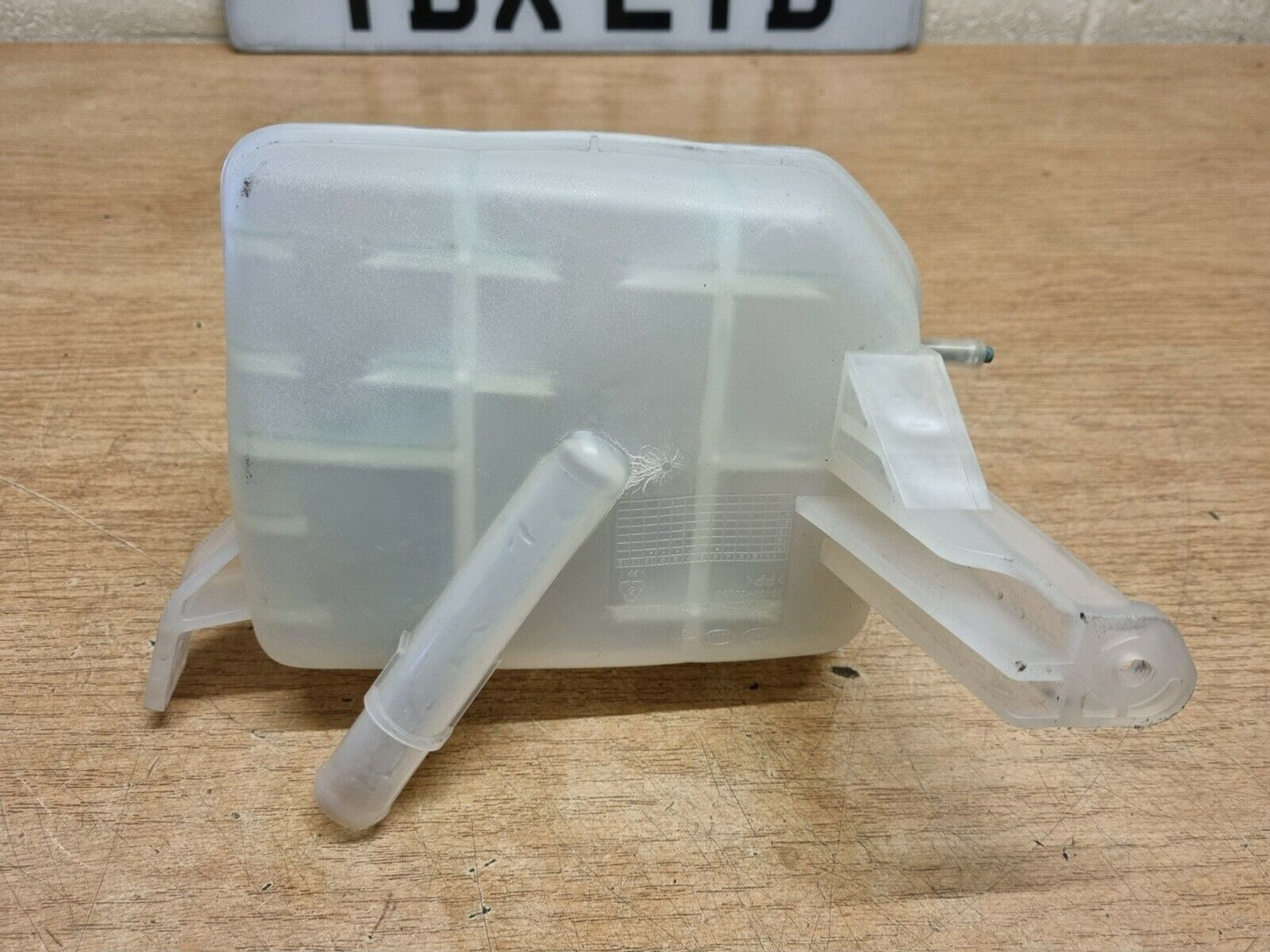 Hyundai I30N 2.0 Genuine Radiator Water Coolant Bottle 2017-2020 25430-S0000