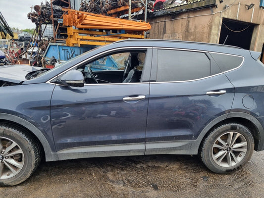 2014 HYUNDAI SANTA FE MK3 PREMI 2.2 CRDI 4X4 6 SPEED MANUAL VEHICLE FOR BREAKING