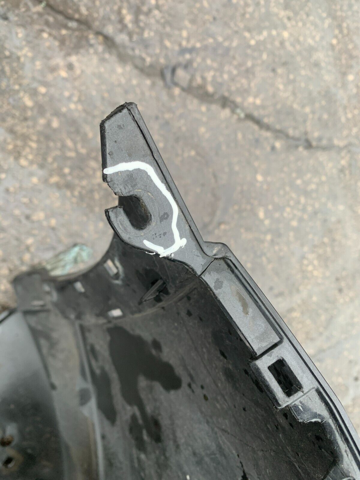 NISSAN QASHQAI J11 2014-2018 PRE-FACELIFT GENUINE FRONT BUMPER IN BLACK