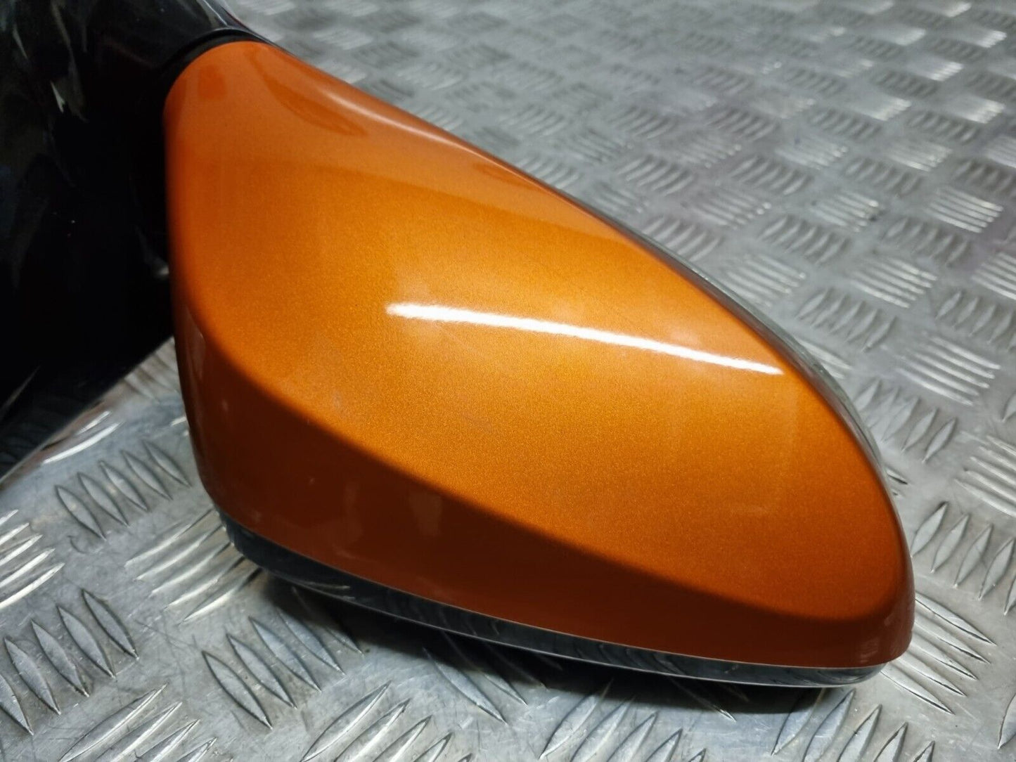 HYUNDAI VELOSTER (FS) 2011-2017 GENUINE DRIVERS SIDE POWER FOLD WING MIRROR