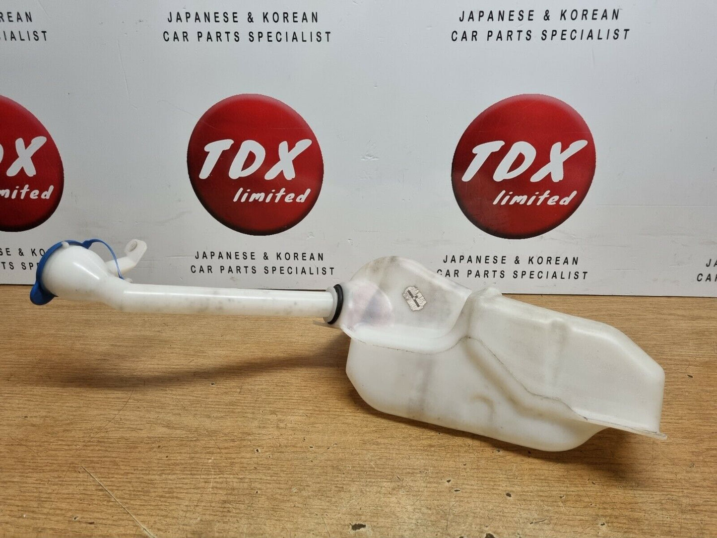 NISSAN QASHQAI J10 MK1 GENUINE WASHER BOTTLE RESERVOIR TANK 2007-2013