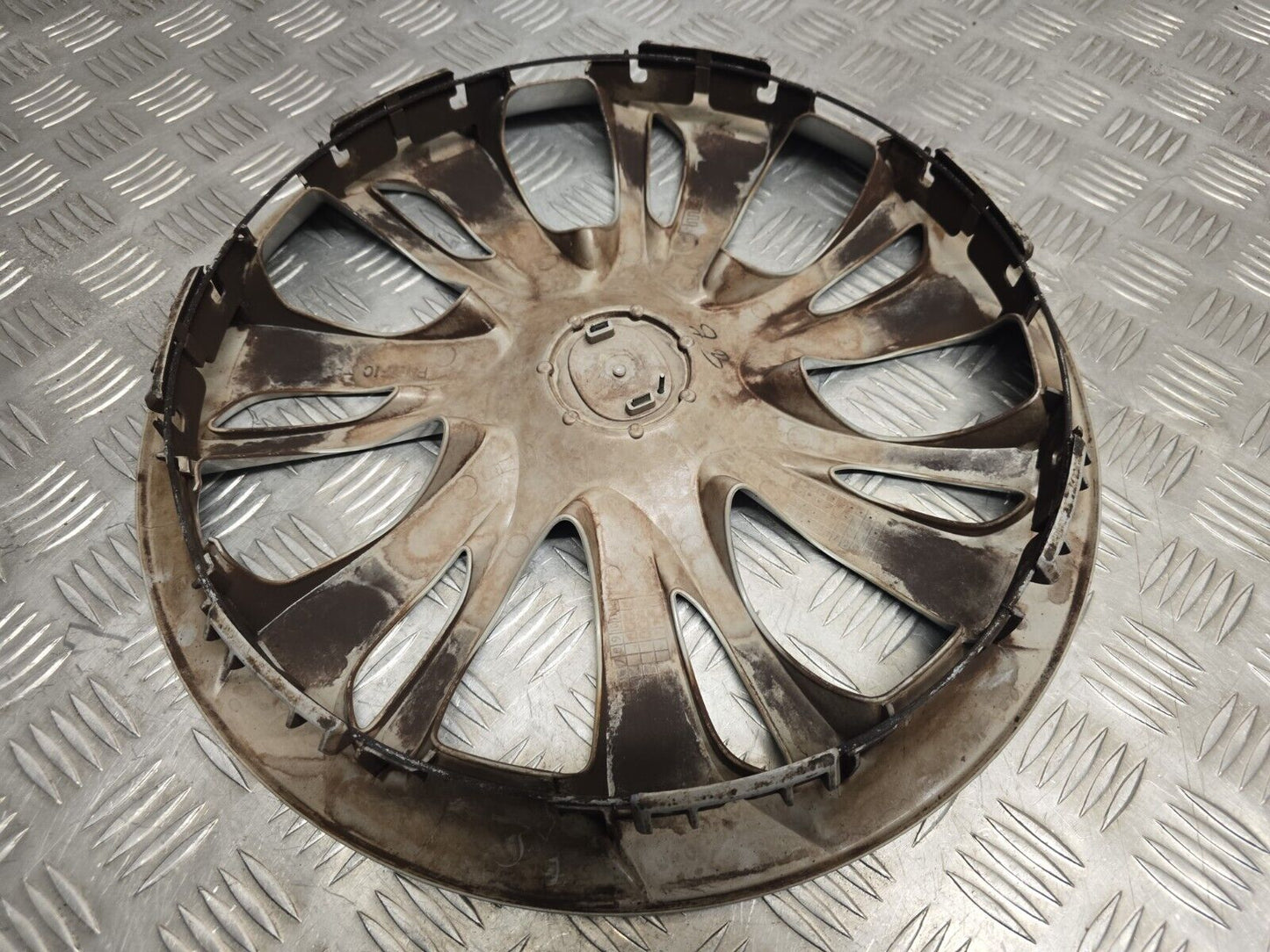 MAZDA 2 (DJ) MK3 15" INCH 2015-2019 GENUINE WHEEL HUB CAP TRIM COVER DA6A-37170