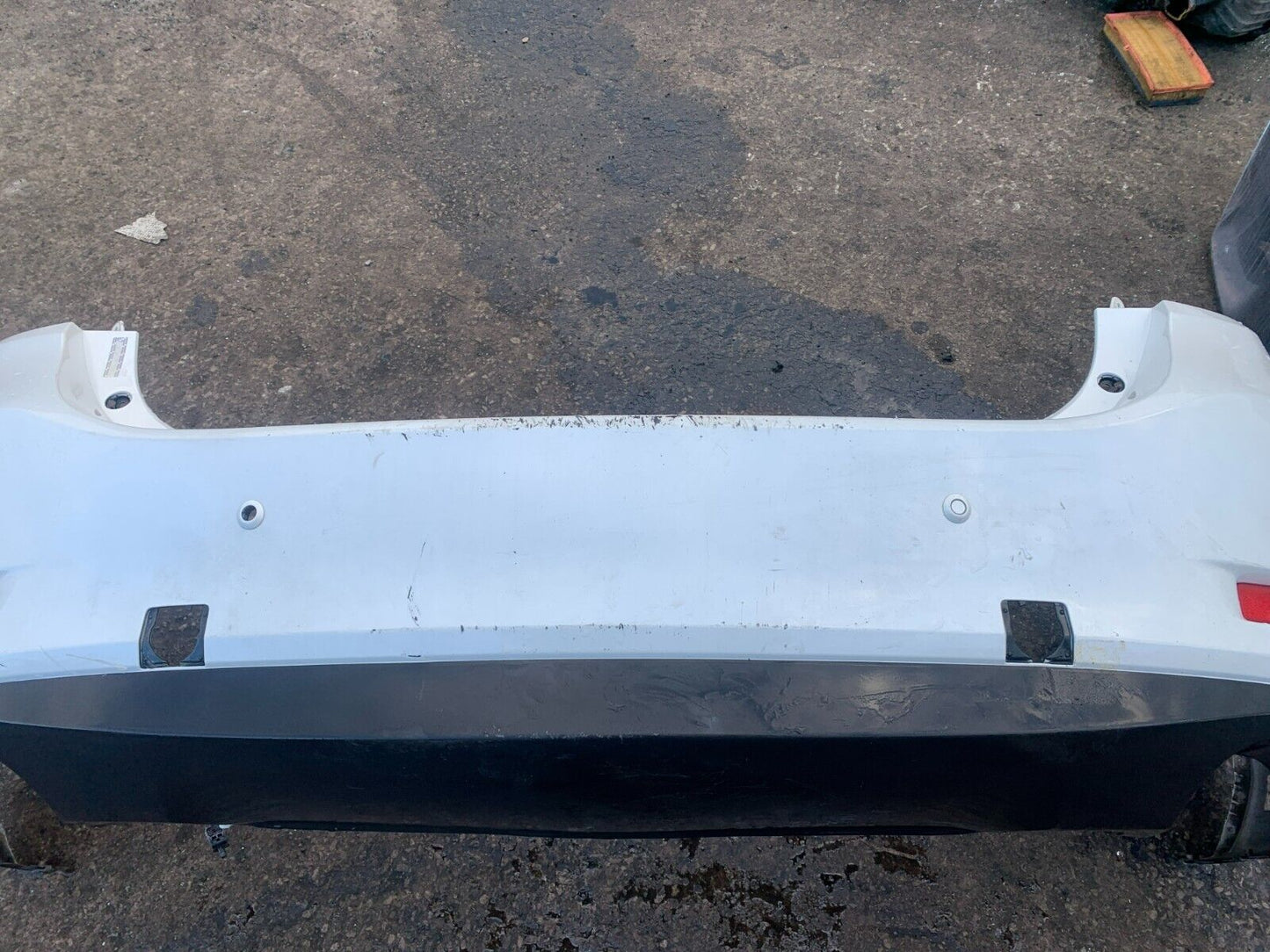 MAZDA 6 MK3 2014-2017 SALOON PRE-FACELIFT GENUINE REAR BUMPER WHITE