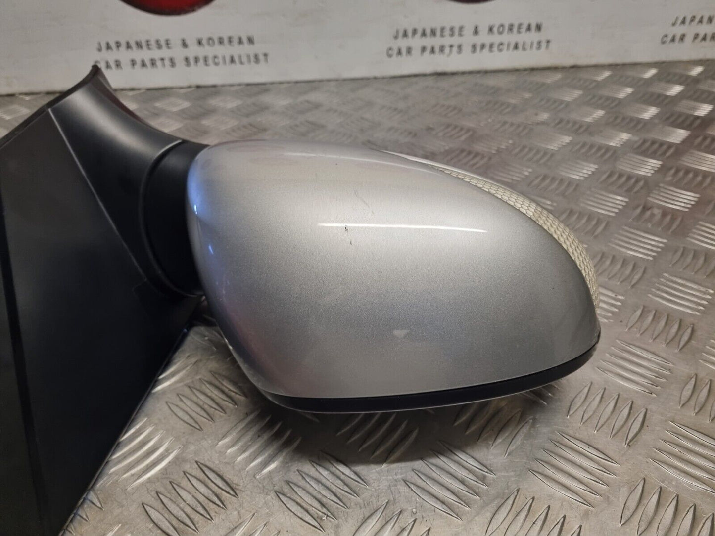 HONDA CIVIC MK8 2006-2011 GENUINE DRIVERS SIDE POWER FOLD WING MIRROR NH700M