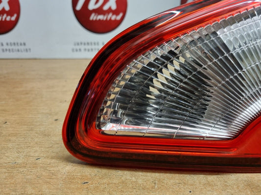 NISSAN QASHQAI J10 2010-2013 FACELIFT GENUINE DRIVERS SIDE REAR TAILGATE LIGHT