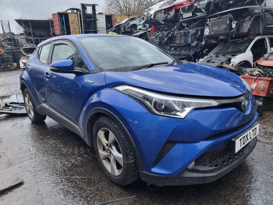 2019 Toyota C-Hr (Ax10) Icon 1.8 Hybrid 1 Speed Cvt Auto Vehicle For Breaking 2