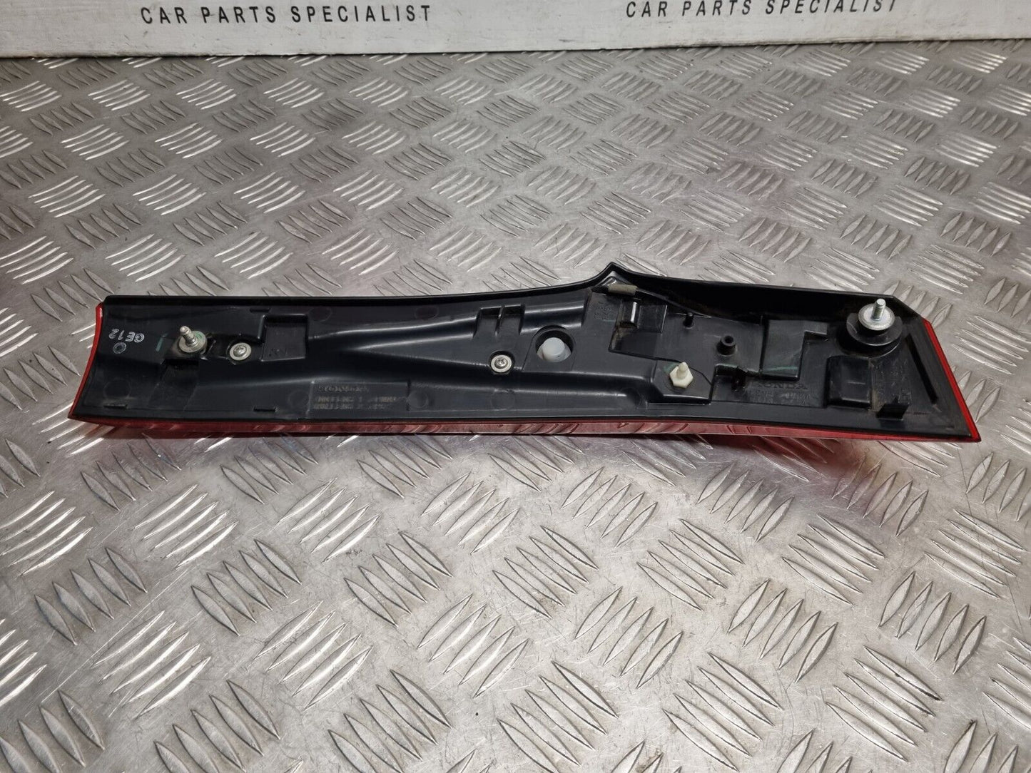HONDA JAZZ (GK) MK4 2015-2019 GENUINE DRIVERS SIDE REAR UPPER TAILGATE LIGHT