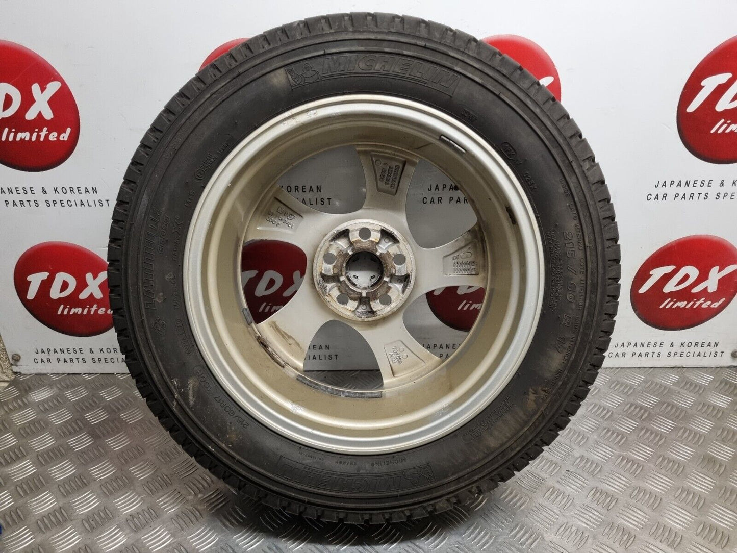 TOYOTA C-HR 2017-2020 17" INCH GENUINE ALLOY WHEEL 6MM TREAD 215/60/17 6.5J ET45